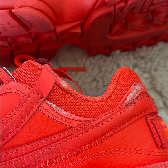 Fila Bold bright pink neon Sneakers owned by me not new but hardly warn - Picture 8 of 12